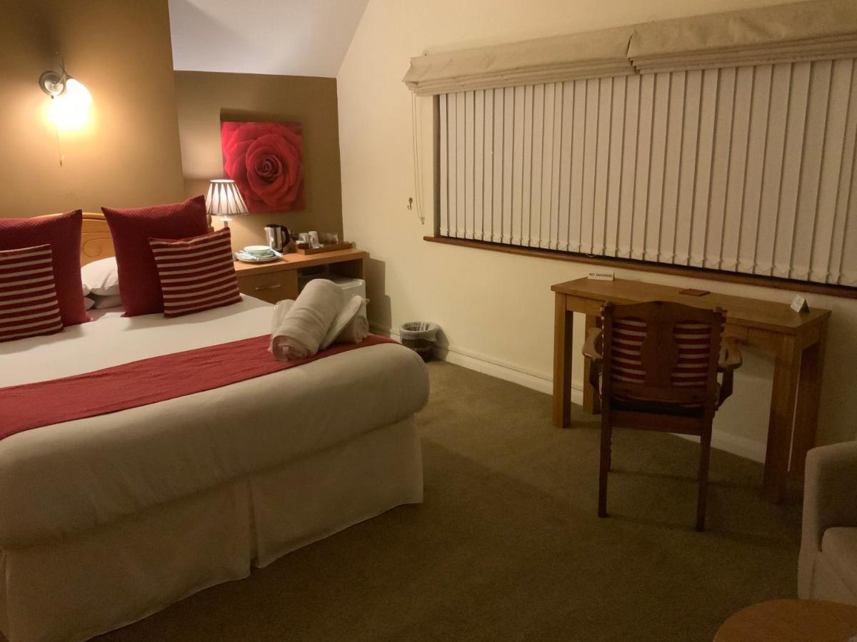 The Bridge Guest House Coltishall Extérieur photo
