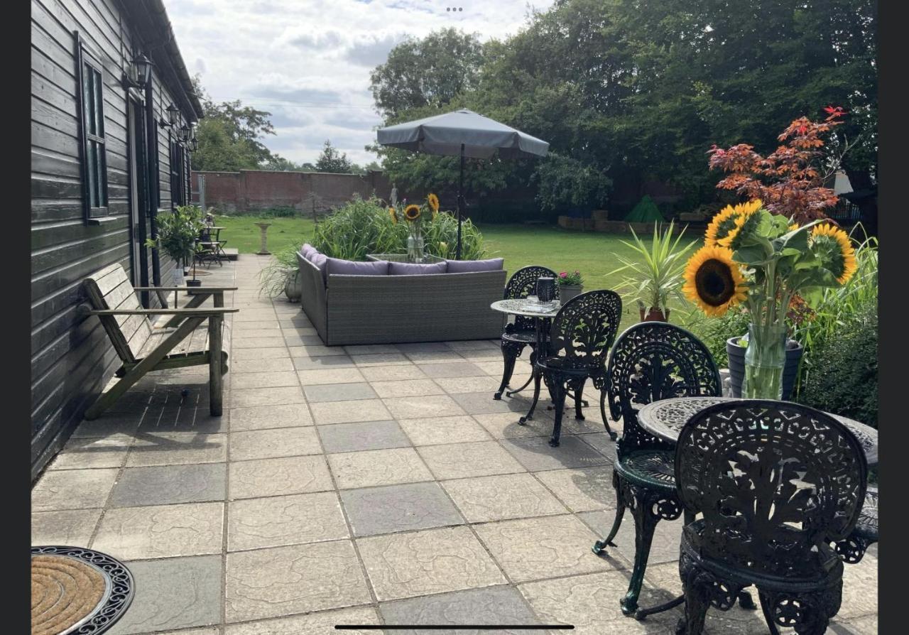 The Bridge Guest House Coltishall Extérieur photo